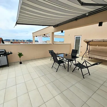 Rooftop Apartment