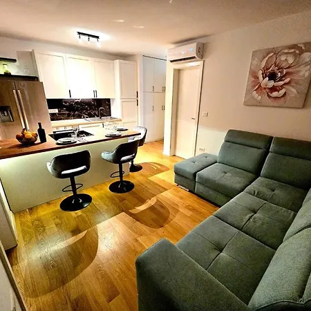 Rooftop * זאדאר